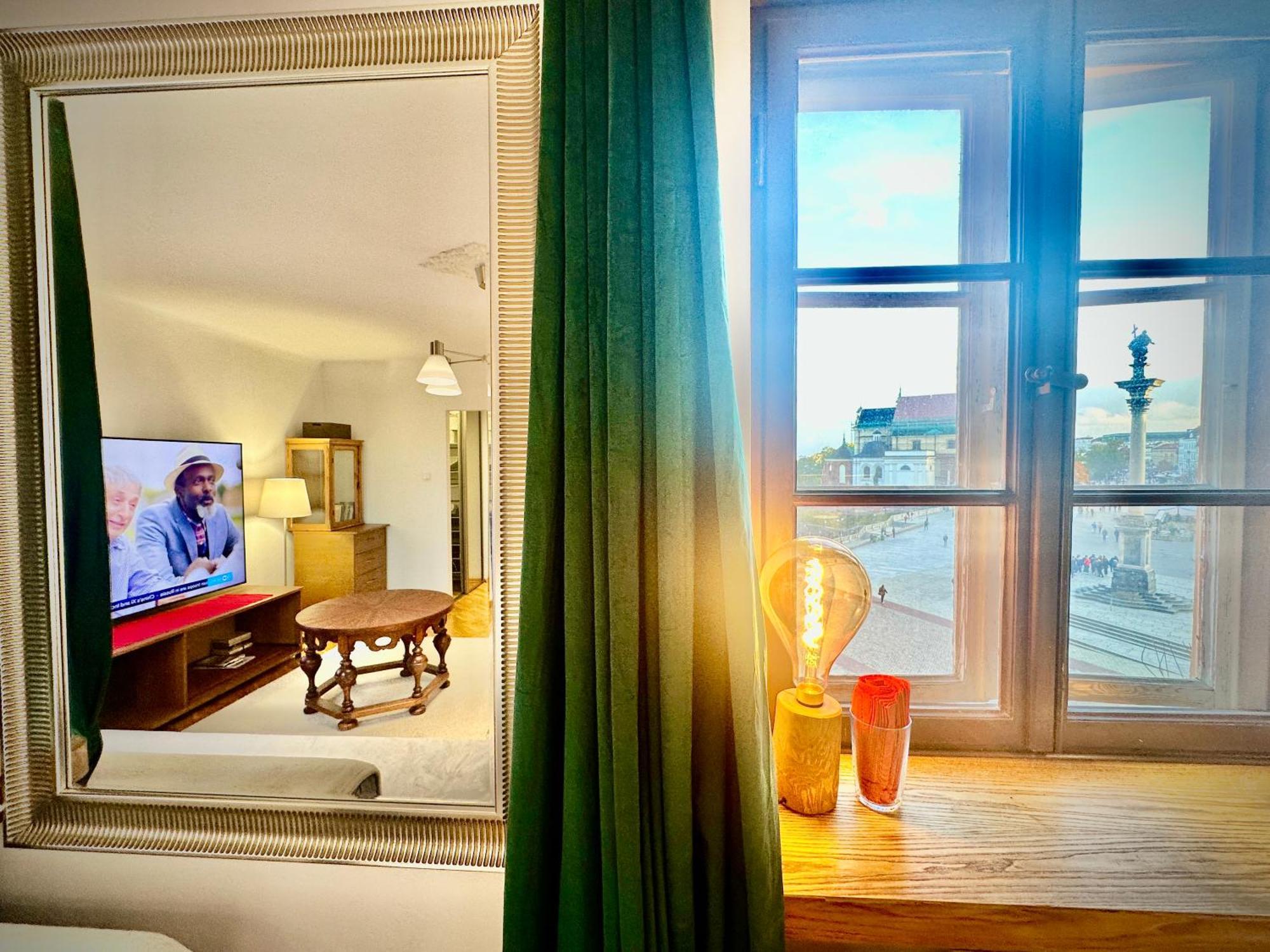 Appartement Old Town View Wifi 300 Mb/s Huge Screen Netflix Appletv Amazontv Warschau